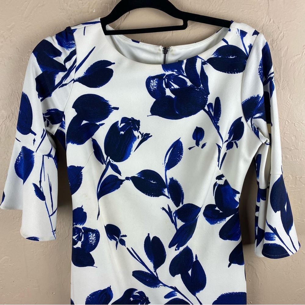 Vince Camuto Elbow Bell Sleeve Floral Print Dress Blue White size 6 - Picture 13 of 16